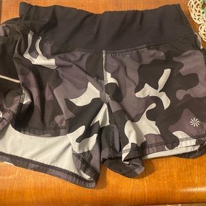 Athleta camo running shorts XS. Perfect Condition.